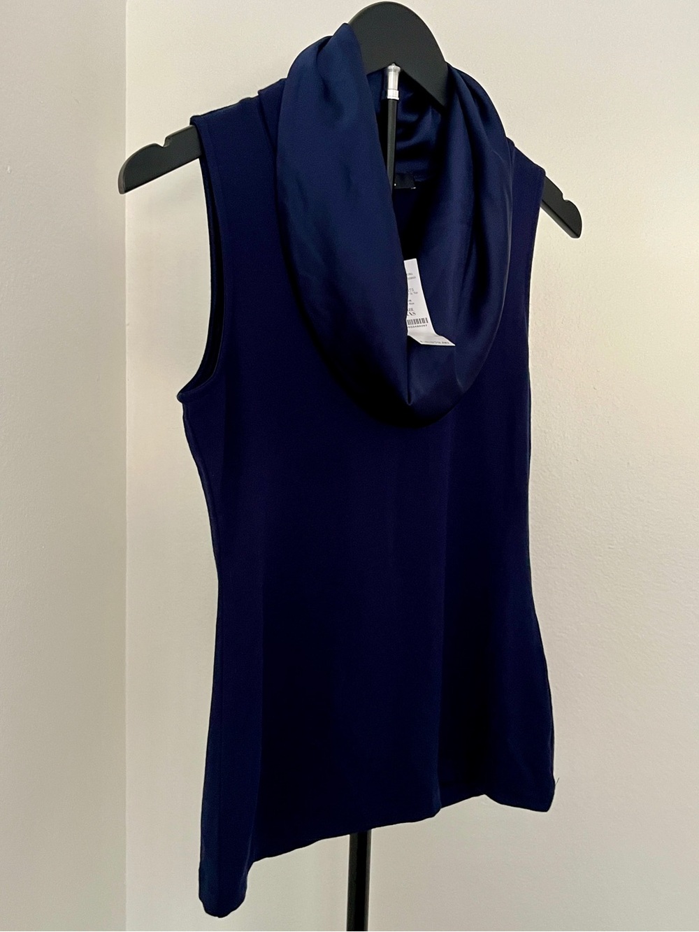💙 NWT! White House Black Market Cobalt Blue Satin Cowl Neck Top | XXS - Picture 8 of 11
